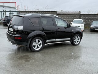 2007 Mitsubishi Outlander II, чёрный, 880000 рублей, вид 2