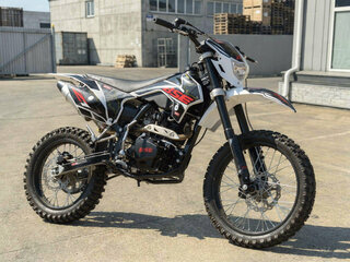 2026 BSE Z1, чёрный, 125000 рублей, вид 1