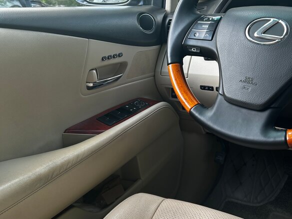 2010 Lexus RX 450h III, серый, 1950000 рублей - вид 10