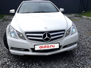 2011 Mercedes-Benz E-Класс 250 5G-Tronic IV (W212, S212, C207), белый, 1590000 рублей, вид 2