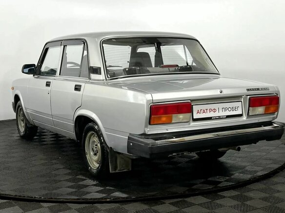 2010 Lada (ВАЗ) 2107, серебристый, 250000 рублей - вид 7
