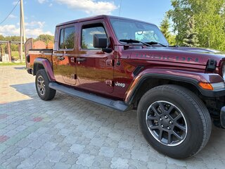 2020 Jeep Gladiator II (JT), красный, 5700000 рублей, вид 2
