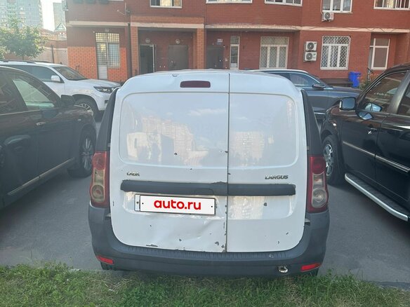 2015 LADA (ВАЗ) Largus, белый, 280000 рублей - вид 2