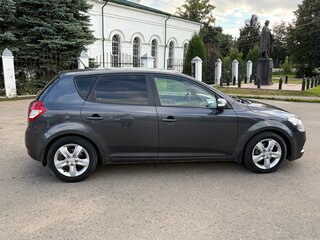2012 Kia Ceed I Рестайлинг, серый, 700000 рублей, вид 4