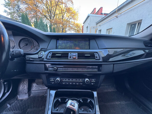 2011 BMW 5 серии 530d xDrive VI (F10/F11/F07), чёрный, 2050000 рублей - вид 13