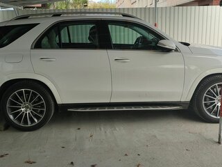 2021 Mercedes-Benz GLE 350 de II (V167), белый, 8000000 рублей, вид 4