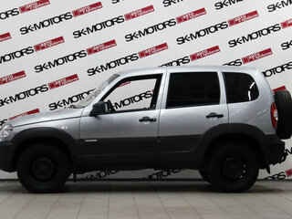 2013 Chevrolet Niva I Рестайлинг, серебристый, 420170 рублей, вид 5
