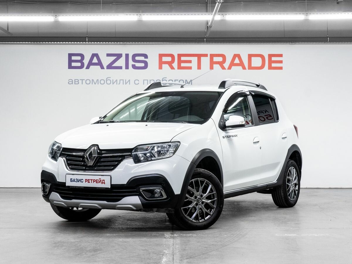 Открыть фотографии: Renault Sandero II Рестайлинг