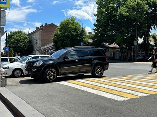 2008 Mercedes-Benz GL-Класс 500 I (X164), чёрный, 1390000 рублей, вид 1