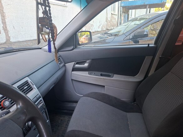 2010 Lada (ВАЗ) Priora I, чёрный, 430000 рублей - вид 3