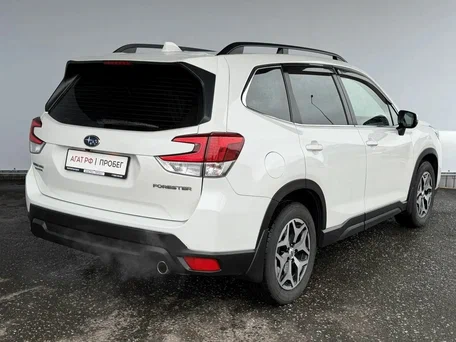 2019 Subaru Forester V, белый, 2295000 рублей, вид 5