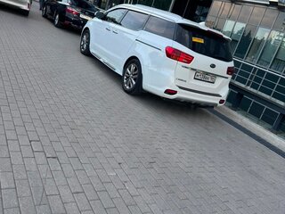2019 Kia Carnival III, белый, 2450000 рублей, вид 4