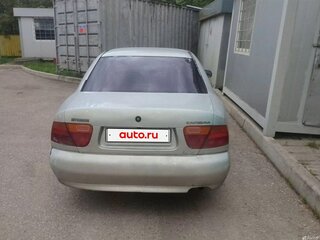 1996 Mitsubishi Carisma I, серебристый, 150000 рублей, вид 2