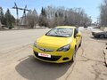 2013 Opel Astra GTC J Рестайлинг, жёлтый, 620000 рублей - вид 1