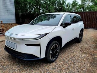 2025 Toyota bZ3X 58.3 kWh, белый, 2750000 рублей, вид 1