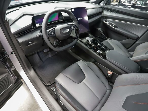 2026 Geely Cityray, серебристый, 3345000 рублей - вид 8