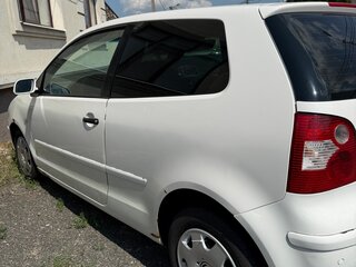 2002 Volkswagen Polo IV, белый, 185000 рублей, вид 3