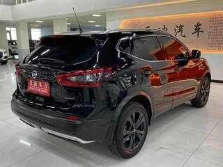 2022 Nissan Qashqai II Рестайлинг, чёрный, 1380000 рублей, вид 4
