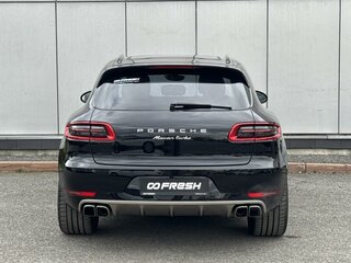 2014 Porsche Macan Turbo I, чёрный, 3300000 рублей, вид 4