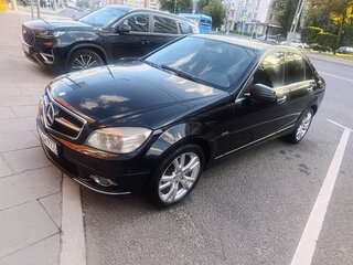 2009 Mercedes-Benz C-Класс 200 III (W204), чёрный, 740000 рублей, вид 3