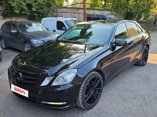 2011 Mercedes-Benz E-Класс 200 7G-Tronic IV (W212, S212, C207), чёрный, 1290000 рублей, вид 1