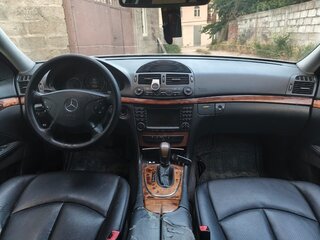 2002 Mercedes-Benz E-Класс 240 III (W211, S211), серый, 600000 рублей, вид 4