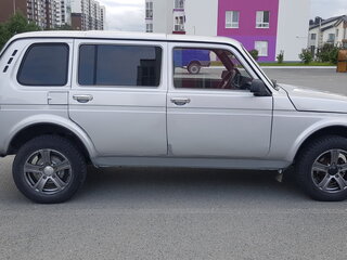 2008 Lada (ВАЗ) 2131 (4x4) I, серебристый, 380000 рублей, вид 2