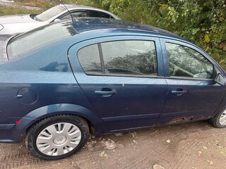 2008 Opel Astra H Рестайлинг, зелёный, 270000 рублей, вид 4