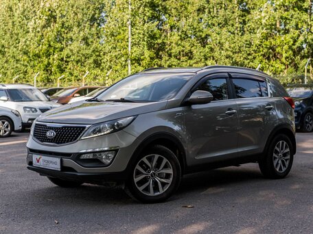 2015 Kia Sportage III Рестайлинг, серебристый, 1241000 рублей, вид 1