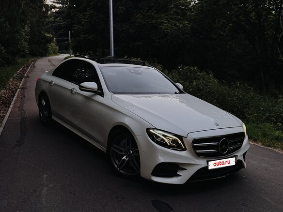 2017 Mercedes-Benz E-Класс 400 V (W213, S213, C238), белый, 2800000 рублей - вид 2