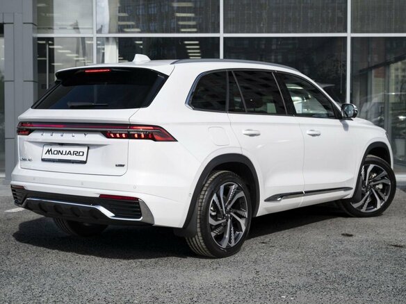 2026 Geely Monjaro I Рестайлинг, белый - вид 35