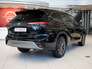2026 Toyota Highlander IV (XU70), чёрный, 5560000 рублей, вид 4