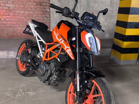 2019 KTM 390 Duke, оранжевый, 409000 рублей, вид 4
