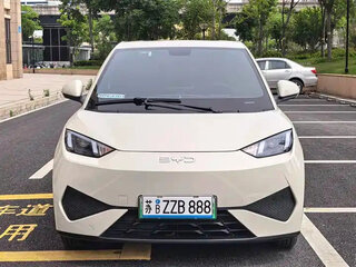 2025 BYD Seagull 38.88 kWh I Рестайлинг, бежевый, 1076000 рублей, вид 2