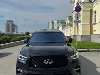 2021 Infiniti QX80 I Рестайлинг 3, чёрный, 7600000 рублей, вид 2