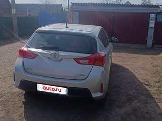 2013 Toyota Auris II, серебристый, 1000000 рублей, вид 2