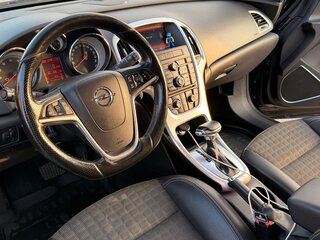 2014 Opel Astra GTC J Рестайлинг, чёрный, 950000 рублей, вид 5