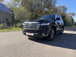 2016 Toyota Land Cruiser 200 Series Рестайлинг 2, чёрный, 3990000 рублей, вид 3