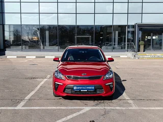 2020 Kia Rio IV, красный, 1615000 рублей, вид 3
