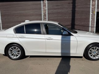 2015 BMW 3 серии 320i VI (F3x), белый, 2000000 рублей, вид 2