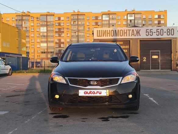 2010 Kia Ceed I Рестайлинг, чёрный, 450000 рублей - вид 1