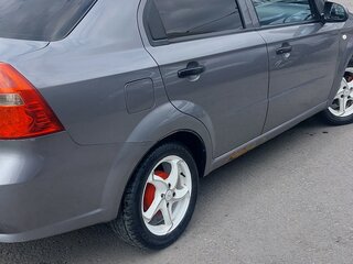 2009 Chevrolet Aveo I Рестайлинг, серый, 350000 рублей, вид 3