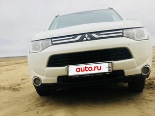 2012 Mitsubishi Outlander III, белый, 1499000 рублей, вид 5