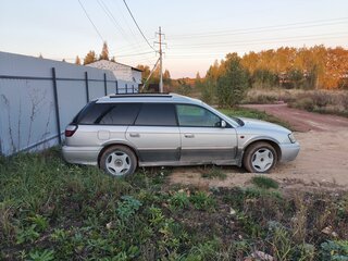 2001 Subaru Legacy Lancaster II Рестайлинг, серебристый, 350000 рублей, вид 3