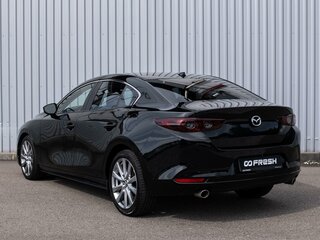 2019 Mazda 3 IV (BP), чёрный, 1999000 рублей, вид 2