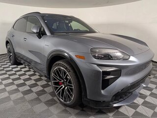 2026 Porsche Cayenne Turbo Electric Coupé IV, серый, 30750228 рублей, вид 5