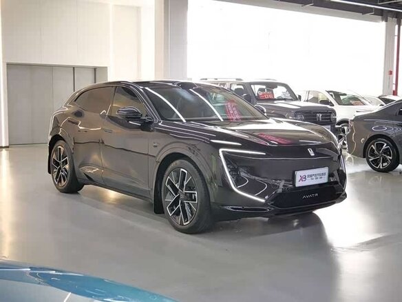 2026 Avatr 07, чёрный - вид 2