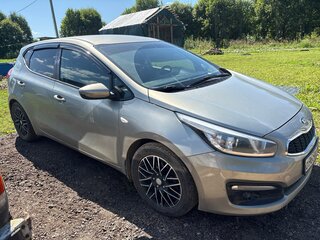 2016 Kia Ceed II Рестайлинг, серый, 850000 рублей, вид 1