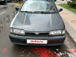 1994 Nissan Primera I (P10), серый, 110000 рублей, вид 1