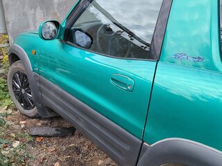 1998 Toyota RAV4 I (XA10), зелёный, 537000 рублей, вид 4